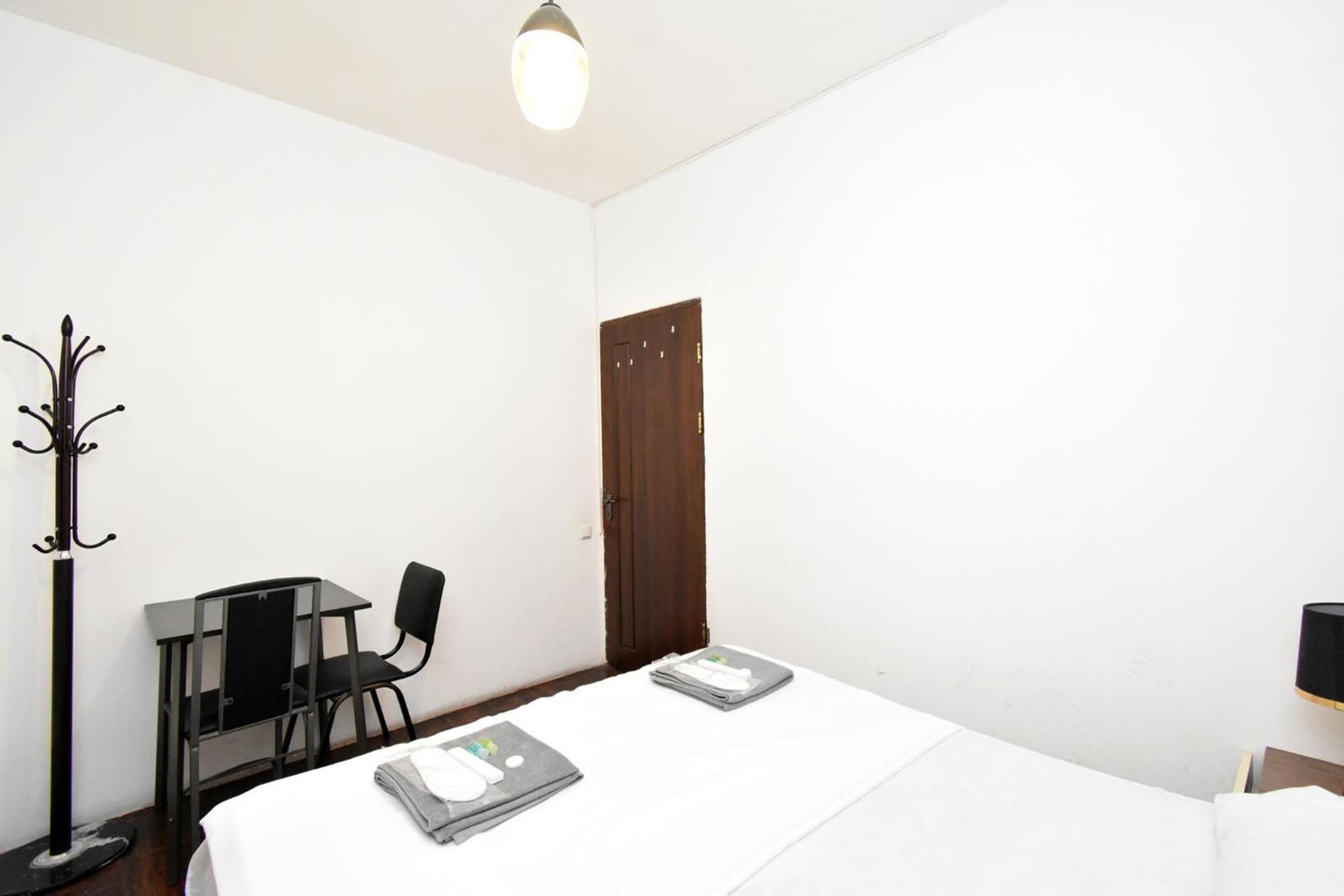 Aaa Hotel Yerevan Ngoại thất bức ảnh